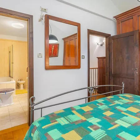 4 Bedroom Cozy In בית נופש